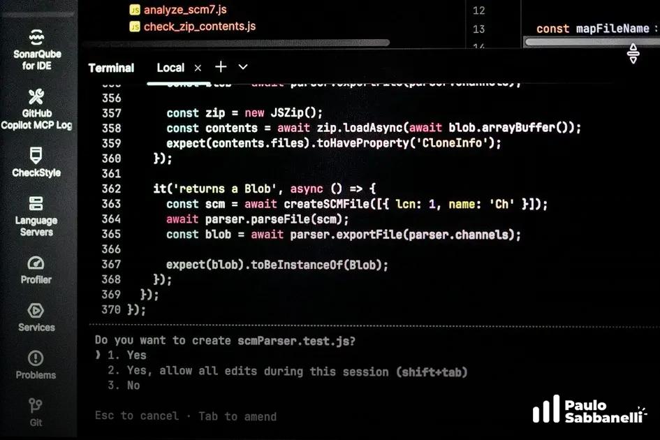 Editor de código com terminal aberto perguntando se deseja criar um arquivo de teste